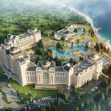 Dreams Sunny And Hotel